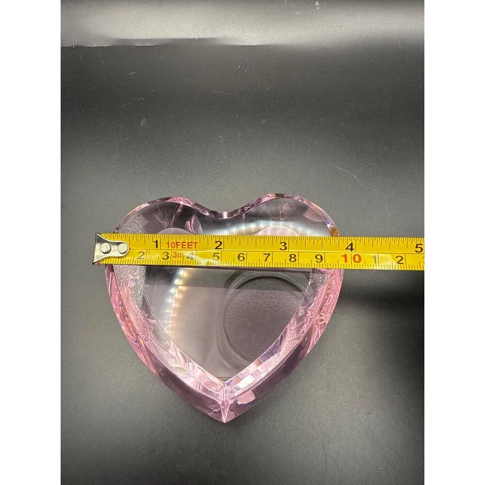 Unbranded Heart-Shaped Pink Crystal Paperweight 4 Inches - Picture 6 of 7